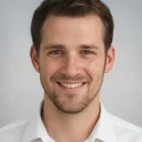 Gerrit van Velzen, hoofdredacteur van VR-bril.nl