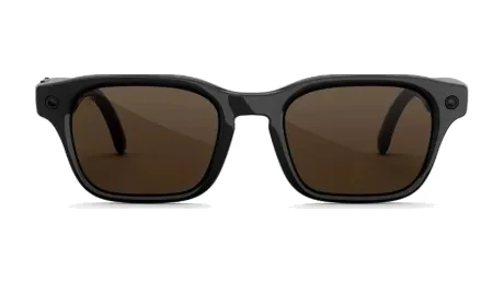 Meta Adventurer in Classic Black met Brown-glazen, recht van voren