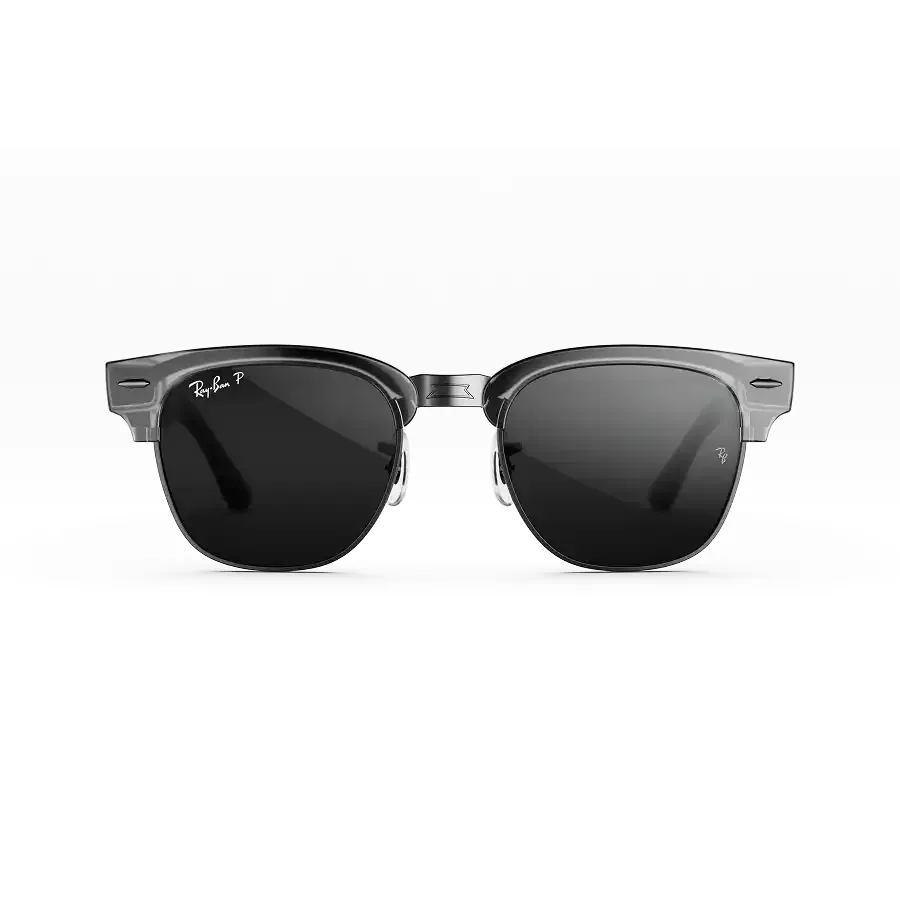 Ray-Ban Meta Audio Clubmaster, uitvoering transparant iron grey met gepolariseerde glazen in gun metal grey, recht van voren
